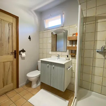 Ferus Piscine Chauffee